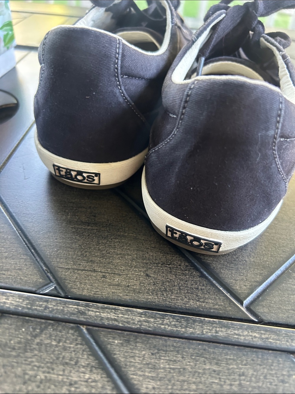 Taos Moc Star 2 distressed black low top sneakers lace up skater size 9.5 ladies - Picture 8 of 10